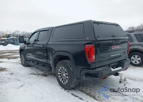 2020 GMC Sierra 1500 4Wd Short Box At4 z USA, uszkodzony, nr VIN 1GTU9EET1LZ177177